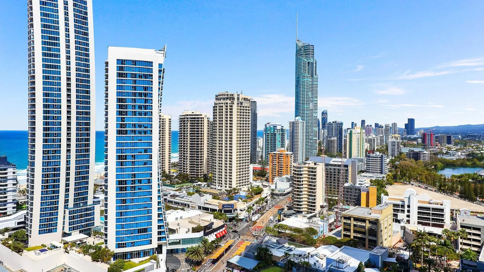 Amazing Chevron Heart Of Surfers Apartment Gold Coast 0*,
